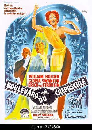 Poster del film francese d'epoca del 1950s - Sunset Boulevard , con William Holden, Gloria Swanson, (Paramount, 1950). Foto Stock