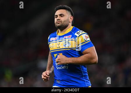 Rhyse Martin #12 di Leeds Rhinos durante la partita della Super League 25th di Betfred St Helens vs Leeds Rhinos a Old Trafford, Manchester, Regno Unito, 24th settembre 2022 (Foto di Craig Thomas/News Images) Foto Stock