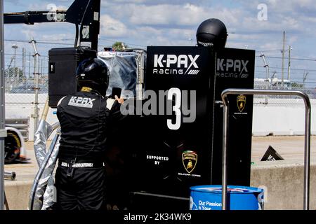 Sebring, Florida, Stati Uniti. 24th settembre 2022. Fanatec GT World Challenge America Powered by AWS al Sebring International Speedway, Stati Uniti. Le auto sportive preferite da marchi come Acura, Aston Martin, Ferrari, Lamborghini, Mercedes-AMG, E Porsche affronterà le asperità nella Florida centrale. Credit: Yaroslav Sabitov/YES Market Media/Alamy Live News Foto Stock