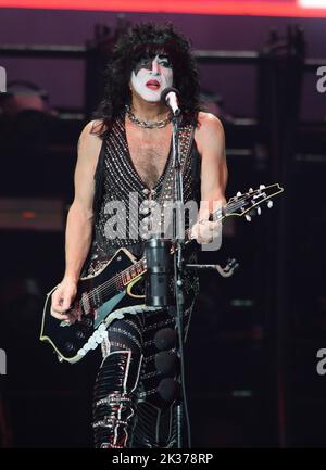 WEST PALM BEACH, Florida - 21 SETTEMBRE: IL KISS si esibisce durante il 'End of the Road World Tour' presso l'Isthink Financial Amphitheater il 21 settembre 2022 a West Palm Beach, Florida. Credito: mpi04/MediaPunch Foto Stock