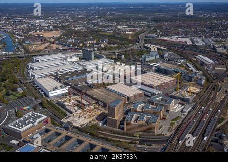 Vista aerea, zona fieristica di Colonia con cantiere e nuovo edificio sala Confex, stazione Messe Deutz, Deutz, Colonia, Renania, Renania settentrionale-Vestfalia Foto Stock