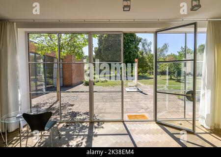 Mies van der Rohe Haus, Haus Lemke, Oberseestraße, Alt-Hohenschönhausen, Lichtenberg, Berlino, Germania Foto Stock