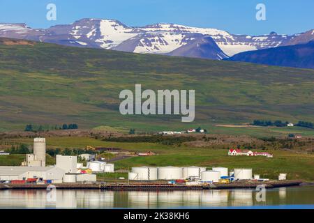 Industria in Eyjaffjordur, Akureyri, Islanda, Europa Foto Stock