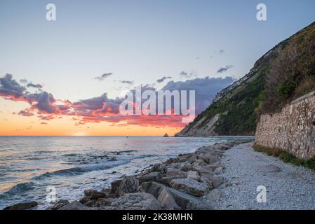 Veduta aerea di Portonovo nelle Marche in Italia Foto Stock