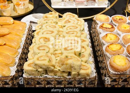 gruppo di deliziose fette di maiale con rousong Foto Stock