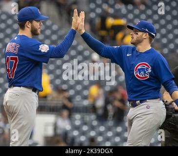 Pittsburgh, Stati Uniti. 25th Set, 2022. Brandon Hughes (47), il sollievo dei Chicago Cubs, celebra la vittoria 8-5 contro i Pittsburgh Pirates al PNC Park domenica 25 settembre 2022 a Pittsburgh. Foto di Archie Carpenter/UPI Credit: UPI/Alamy Live News Foto Stock