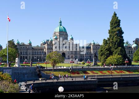 Una vista panoramica degli edifici del Parlamento della British Columbia a Victoria, British Columbia, Canada, sede dell'Assemblea legislativa della British Columbia Foto Stock