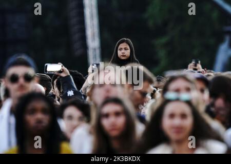 24 settembre 2022, New York, New York, Stati Uniti: Gli Spectors partecipano al Global Citizen Festival di New York a Central Park. Global Citizen Live è un evento globale di 24 ore per unire il mondo, difendere il pianeta e sconfiggere la povertà. Nel 2022 il festival si tenne ad Accra, la capitale del Ghana e a NYC. Ogni anno il festival coincide con l'Assemblea Generale delle Nazioni Unite, dove i leader di tutti i paesi si riuniscono per affrontare questioni globali e locali. (Credit Image: © Lev Radin/Pacific Press via ZUMA Press Wire) Foto Stock