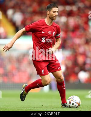 Xabi Alonso di Liverpool durante la partita Legends ad Anfield, Liverpool. Data immagine: Sabato 24 settembre 2022. Foto Stock