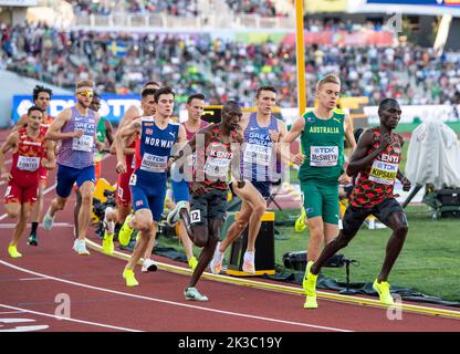 Abel Kipsang, Timothy Cheruiyot del Kenya, Jake Wightman del GB&NI e Jakob Iingebrigtsen della Norvegia che gareggiano nella finale maschile del 1500m al World Ath Foto Stock