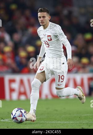 Cardiff, Regno Unito. 25th Set, 2022. Sebastian Szymanski della Polonia durante la partita della UEFA Nations League al Cardiff City Stadium di Cardiff. Il credito dell'immagine dovrebbe essere: Darren Staples/Sportimage Credit: Sportimage/Alamy Live News Foto Stock