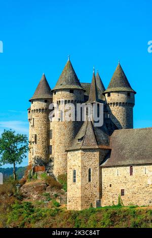 Lanobre. Il 13th ° secolo Chateau de Val è di proprietà della città di Bort les Orgues.Cantal dipartimento. Auvergne Rone Alpes. Francia Foto Stock