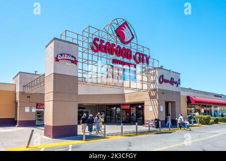 Seafood City, un supermercato filippino in un centro commerciale a Vallejo, California Foto Stock