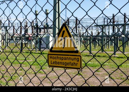 Sottostazione dell'impianto di stoccaggio a pompa di Niederwartha a Dresda Foto Stock