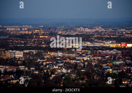 Vista della valle dell'Elba verso la capitale dello stato di Dresda Foto Stock