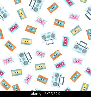 Modello senza cuciture con lettore stereo radio cassete vecchia scuola e mixtape audio. Sfondo vintage di registratore a nastro portatile retro, boombox, nostalgia Illustrazione Vettoriale