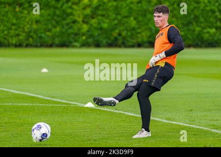 ZUNDERT, PAESI BASSI - GIUGNO 27: Aron van Lare di NAC Breda durante la prima stagione di addestramento 2022/2023 di NAC Breda al Midglas Trainingscentrum il 27 giugno 2022 a Zundert, Paesi Bassi. (Foto di Joris Verwijst/Orange Pictures) Foto Stock