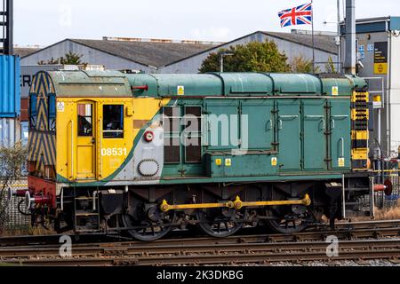 Porto shunter diesel di classe 08 di Felixstowe Suffolk UK Foto Stock