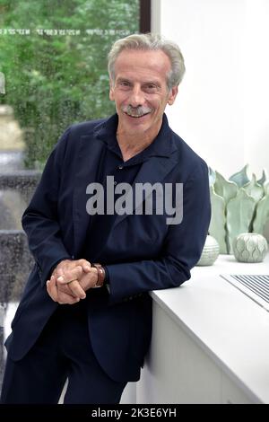 Roma, Italia. 26th Set, 2022. L'attore italiano Giovanni Storti durante la fotocall del film tutti a Bando. Roma (Italia) 26 Settembre 2022 Credit: dpa/Alamy Live News Foto Stock