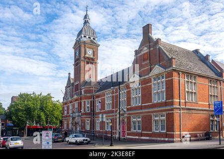 L'ex Municipio (ora scuola di danza), Regent Circus, Swindon, Wiltshire, Inghilterra, Regno Unito Foto Stock