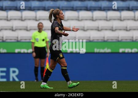 Leicester, Regno Unito. 25th Set, 2022. Leicester, Inghilterra, 25th 2022 settembre: Rachel Daly (8 Aston Villa) gesti durante il gioco di Barclays fa Womens Super League tra Leicester City e Aston Villa al King Power Stadium di Leicester, Inghilterra. (James Holyoak/SPP) Credit: SPP Sport Press Photo. /Alamy Live News Foto Stock