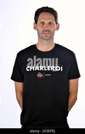 Il capo allenatore di Spirou Sam Rotsaert posa a un servizio fotografico della squadra di pallacanestro belga Spirou Charleroi, davanti alla 2022-2023 BNXT League, lunedì 26 settembre 2022 a Charleroi. FOTO DI BELGA ERIC LALMAND Foto Stock