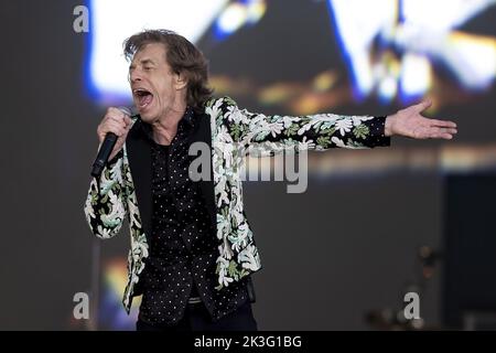 LONDRA, INGHILTERRA: I Rolling Stones si esibiscono sul Great Oak Stage al British Summer Time Festival di Hyde Park. Con: Mick Jagger dove: Londra, Regno Unito quando: 25 giu 2022 credito: Neil Lupin/WENN Foto Stock