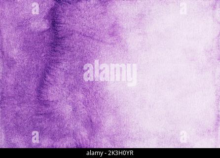 Colore dell'acqua colore viola chiaro sfondo sfumatura texture. Aquarelle astratto vecchio sfondo viola. Foto Stock
