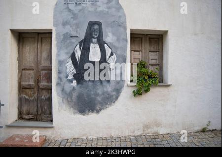 Murales, Urzulei, provincia Ogliastra, Sardegna, Italia Foto Stock