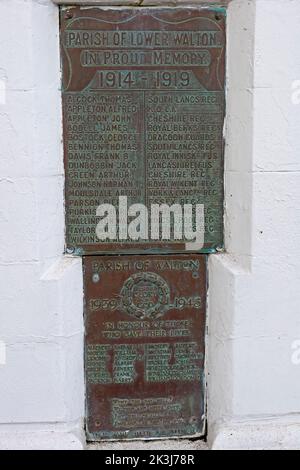 Parrocchia di Lower Walton, memoria di guerra ,1914 WWI, Ellesmere Road, Lower Walton, Warrington, Cheshire, INGHILTERRA, REGNO UNITO, WA4 6EG Foto Stock