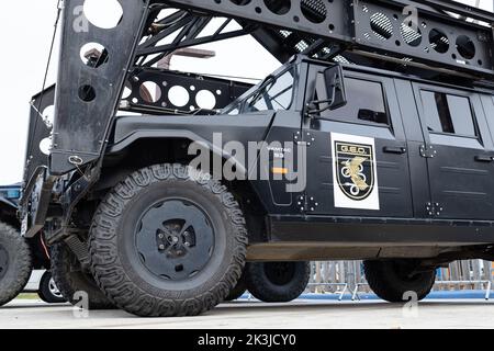 La Coruna, Spagna; 23 settembre 2022: La Coruna, Spagna; 23 settembre 2022: Grupo Especial Operaciones GEO veicolo camion di Policia Nacional spagnolo N. Foto Stock