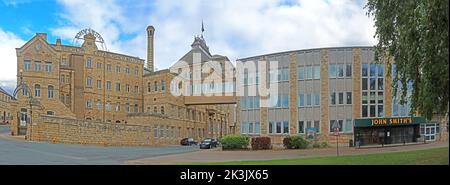 John Smiths, birreria Tadcaster, High Street, Tadcaster, North Yorkshire, INGHILTERRA, REGNO UNITO, LS24 9SA Foto Stock