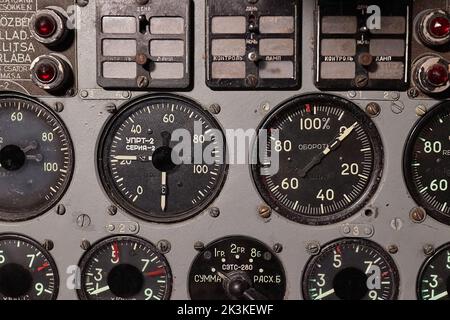 Abitacolo di un vecchio aereo Foto Stock