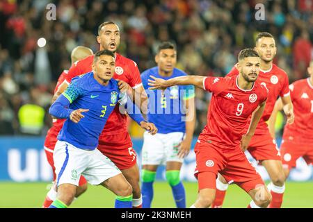 Parigi, Francia. 27th Set, 2022. Parc des Princes PARIGI, FRANCIA - 27 SETTEMBRE: Giocatori all'angolo durante l'amichevole internazionale tra Brasile e Tunisia al Parc des Princes il 27 settembre 2022 a Parigi, Francia. (Foto di Richard Callis/SPP) (Richard Callis/SPP) Credit: SPP Sport Press Photo. /Alamy Live News Foto Stock