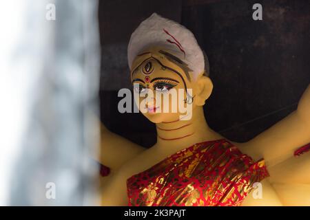 Facciata splendidamente decorata della Dea Indù Durga. Foto Stock