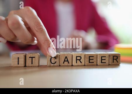 Una carriera di programmatore IT di successo e un concetto di formazione per apprendisti Foto Stock