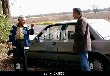 Peter Falk & Paul Reiser Film: The Thing About My Folks (2005) personaggi: Sam Kleinman & ben Kleinman regista: Raymond De Felitta 02 giugno 2005 **AVVERTENZA** questa fotografia è solo per uso editoriale ed è copyright di PRODUZIONI FUORILEGGE e/o del fotografo assegnato dalla Film o dalla Production Company e può essere riprodotta solo da pubblicazioni in concomitanza con la promozione del film di cui sopra. È richiesto un credito obbligatorio per METTERE FUORI LEGGE LE PRODUZIONI. Il fotografo deve essere accreditato anche quando è noto. Nessun uso commerciale può essere concesso senza autorizzazione scritta da parte della Film Company. Foto Stock