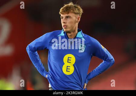 Sheffield, Regno Unito. 27th Set, 2022. Cole Palmer of England U-21 durante la partita internazionale amichevole tra Inghilterra U-21 e Germania U-21 a Bramall Lane, Sheffield, Inghilterra il 27 settembre 2022. Foto di ben Wright. Solo per uso editoriale, licenza richiesta per uso commerciale. Non è utilizzabile nelle scommesse, nei giochi o nelle pubblicazioni di un singolo club/campionato/giocatore. Credit: UK Sports Pics Ltd/Alamy Live News Foto Stock