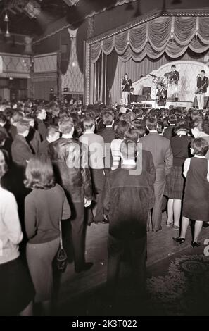 DAVE CLARK FIVE si esibisce al Tottenham Royal di Londra nel gennaio 1964. Foto: Tony Gale Foto Stock