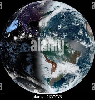 MODIS NOAA, orbita terrestre. 28th Set, 2022. MODIS NOAA, ORBITA TERRESTRE. 28 Settembre 2022. Vista completa della Terra mentre la prima luce colpisce gli Stati Uniti orientali mostrando l'uragano Ian mentre si avvicina alla costa occidentale della Florida come una pericolosa tempesta di categoria 4 alimentata dalle acque calde del Golfo del Messico come visto dal satellite GEOS NOAA, settembre 28, 2022 in orbita terrestre. Credit: GEOS NOAA/NOAA/Alamy Live News Foto Stock