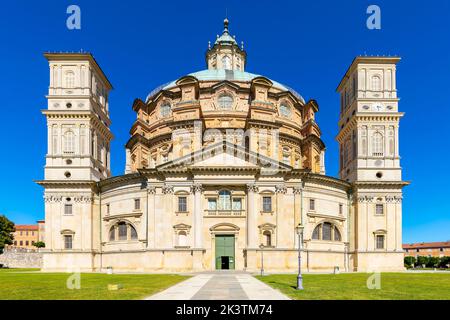 Il Santuario di Vicoforte (Santuario Regina Montis Regalis) è una chiesa monumentale situata nel comune di Vicoforte, in provincia di Cuneo, in Piemonte, Foto Stock