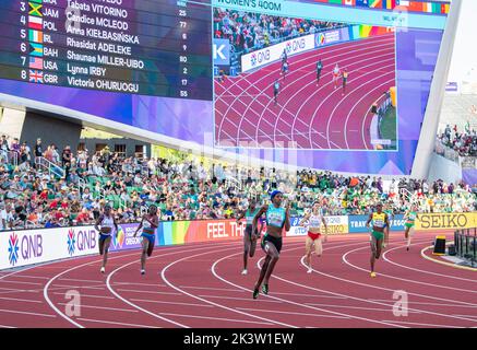 Shaunae Miller-Uibo delle Bahamas in gara nelle 400m semifinali femminili al World Athletics Championships, Hayward Field, Eugene, Oregon USA o Foto Stock