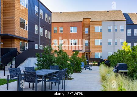 Vista soleggiata dell'appartamento per gli studenti dell'Oklahoma Foto Stock