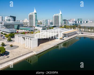 Riprese aeree del Parco delle Nazioni a Lisbona (Parque das Nações) Foto Stock