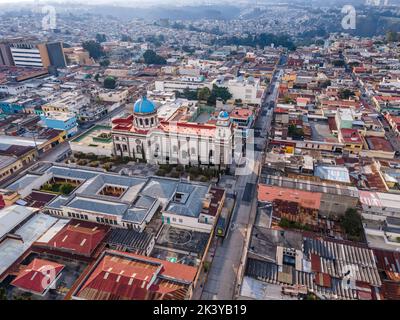 Bella vista aerea di Città del Guatemala - Catedral Metropolitana de Santiago de Guatemala, la piazza della Costituzione in Guatemala Foto Stock