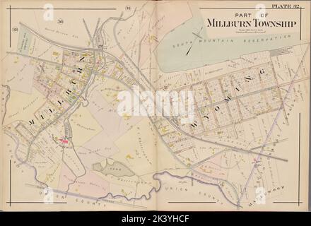 Essex County, V. 3, Double Page Plate No. 32 Mappa delimitata da parte di Millburn Township A.H. Mueller (Editore). Cartografica. Atlanti, Mappe. 1906. Lionel Pincus e la Principessa Firyal Map Division. Contea di Essex (N.J.), Newark (N.J.) Foto Stock