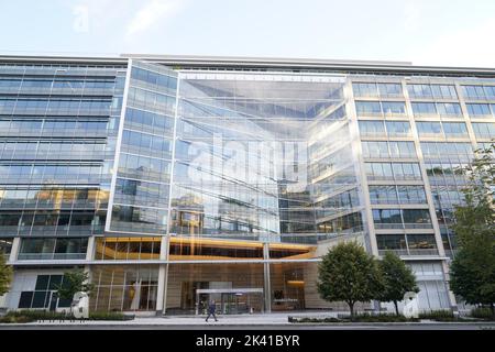 Studio legale Arnold & Porter a Washington DC, Stati Uniti, dove si ritiene che il cittadino americano Anne Sacoolas appaia in videogioco presso un tribunale britannico per affrontare procedimenti penali accusati di aver causato la morte di Harry Dunn a causa di una guida pericolosa, Quando la sua moto si schiantò in un'auto al di fuori della base militare americana RAF Croughton il 27 2019 agosto. Data immagine: Giovedì 29 settembre 2022. Foto Stock