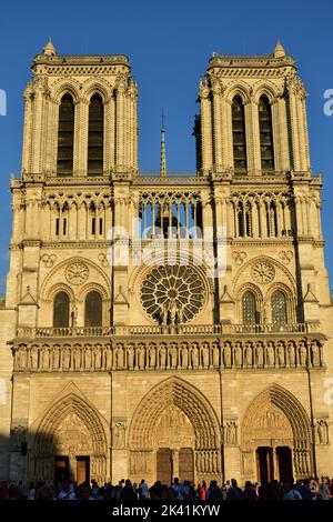 Cattedrale di Notre-Dame de Paris. Parigi, Francia 14 agosto 2018 Foto Stock