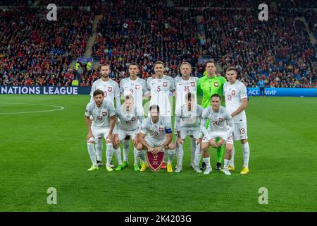 CARDIFF, GALLES - SETTEMBRE 25: Pre partita squadra Polonia foto: Dall'alto a sinistra: Grzegorz Krychowiak, Jakub Kiwior, Jan Bednarek, Kamil Glik, Wojciech Szcze Foto Stock