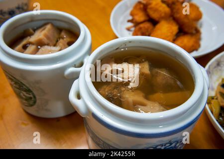 Delizioso Closeup zuppa di stufato cantonese Foto Stock